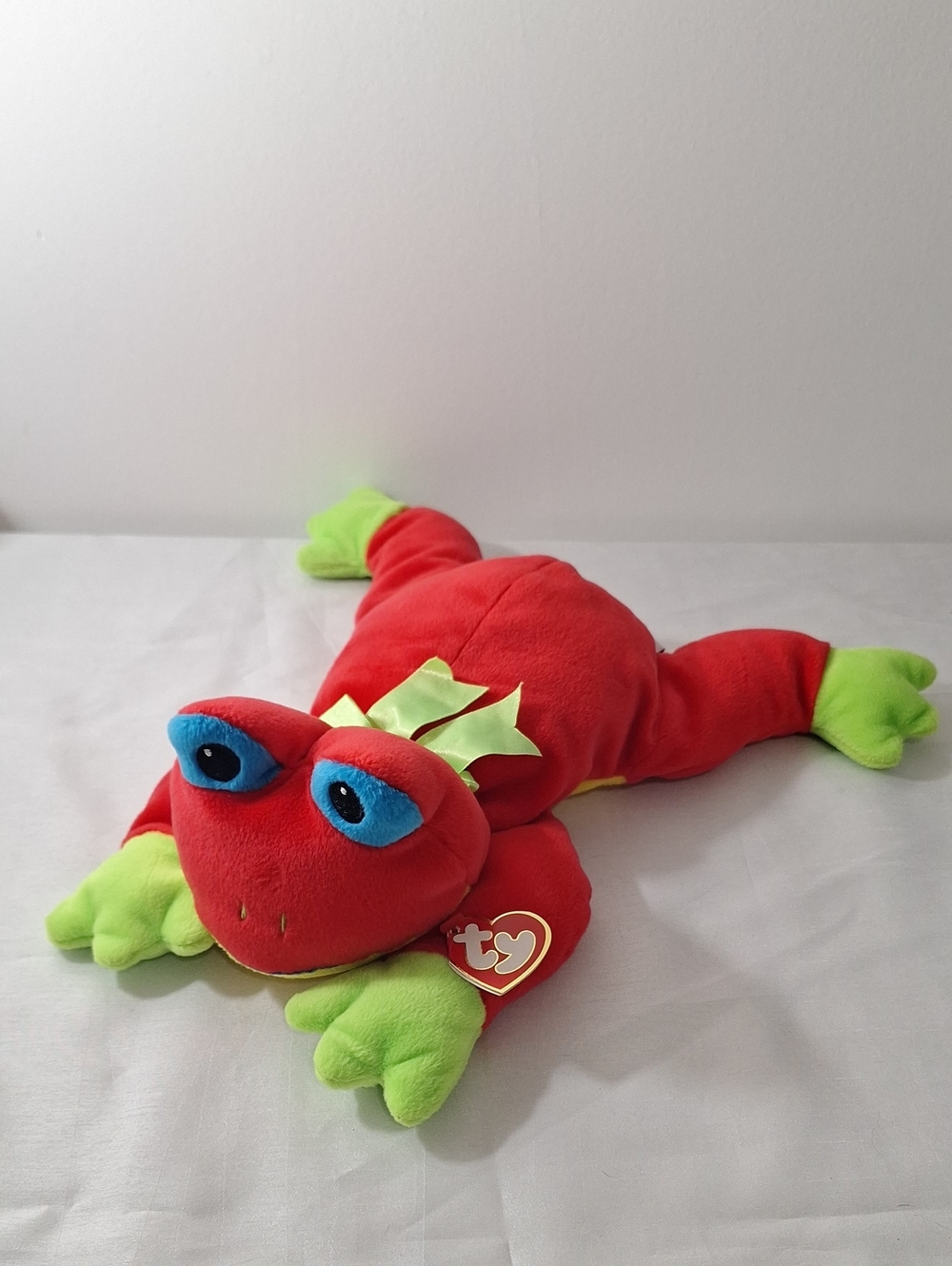 RIBBIT The Frog Beanie Buddy
